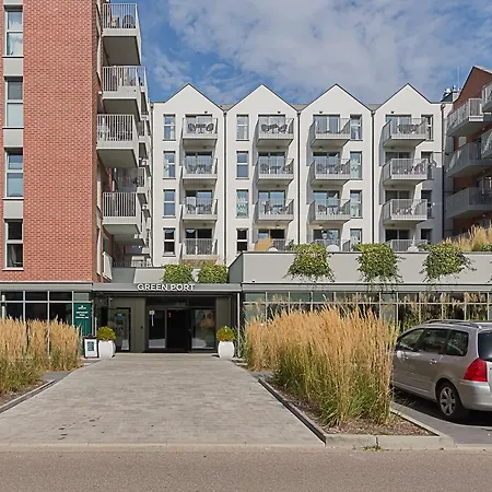 Apartment Vacationclub - Port 403 *